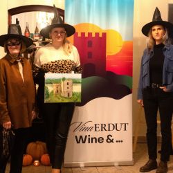 Dvije Mentorice I Pobjednica